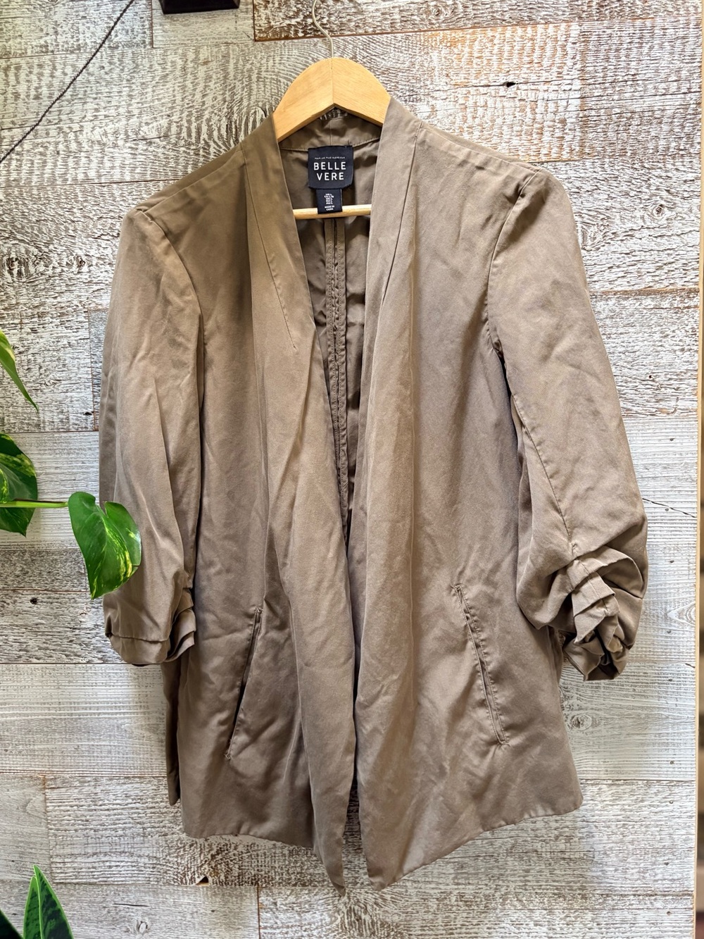 Belle Vere | Open-Front Shawl-Collar Blazer w/ Ruched 3/4 Sleeves - L, Taupe